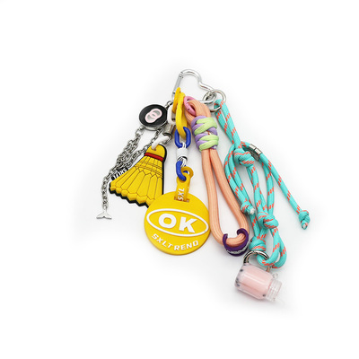 Ins blogger with the same niche miu badminton milk tea bottle car keychain bag charm handmade couple