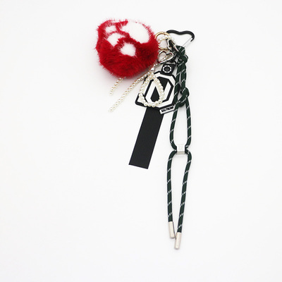 Spot new miu department hand red cat claw bag charm accessories car keychain