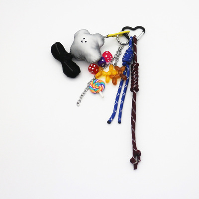 Spot new miu department hand ubuntu dice lollipop pendant accessories car keychain